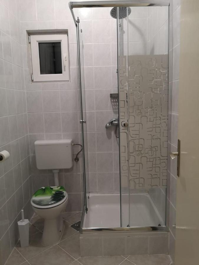 Apartmani Ljuba Rogoznica  Exteriér fotografie